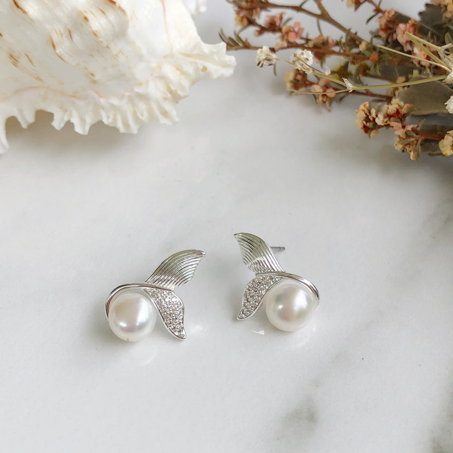 Silver Whale Tail Pearl Earrings