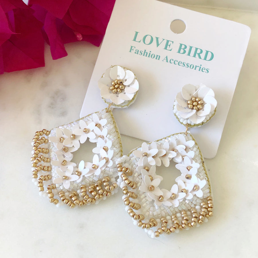 Beaded White & Gold Flower Earrings